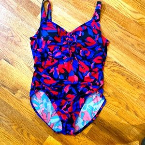 NWOT Tummy Control One Piece Swim Suit